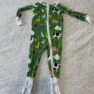 Little Sleepies Farm Animals zippy in green, 6-12m